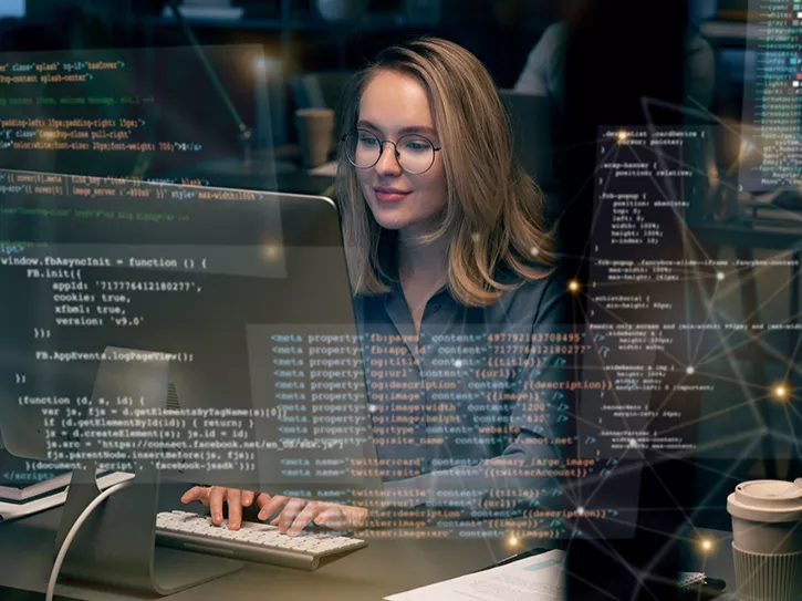 Most vissza nem térítendő támogatással fejlesztheti munkavállalói digitális kompetenciáit