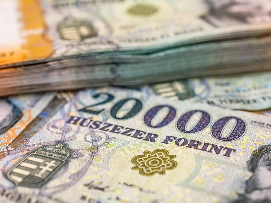 Minimálbér-emelés 2022: lássuk, kit és pontosan hogyan érint!