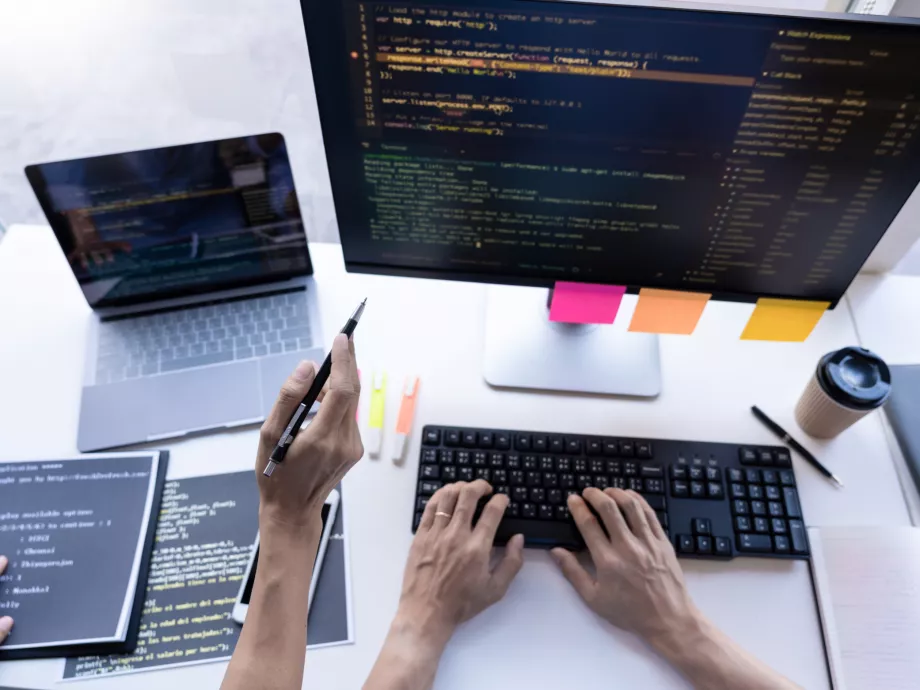 Együttműködés született az informatikus szakma népszerűsítéséért