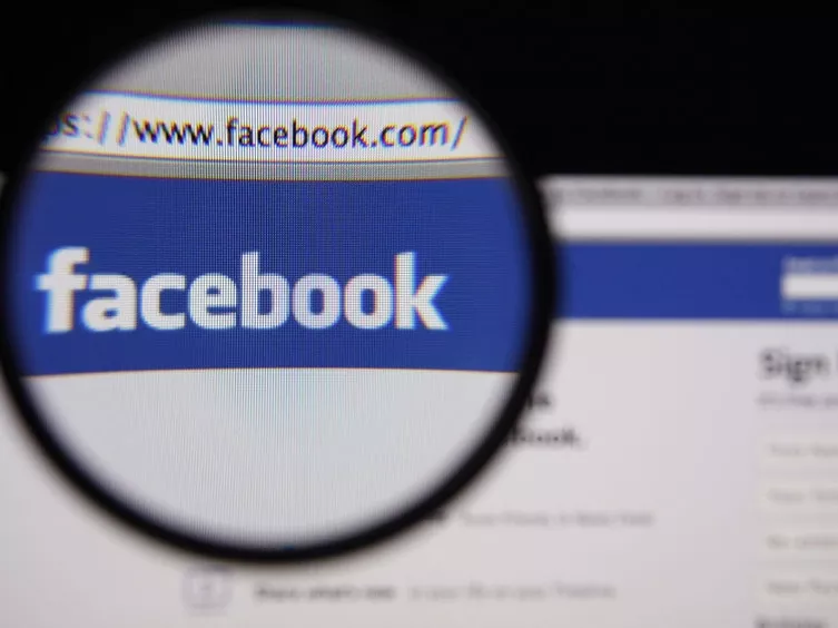 Olajos magvak helyett tiszta gyártósort: így toborozz Facebookon!