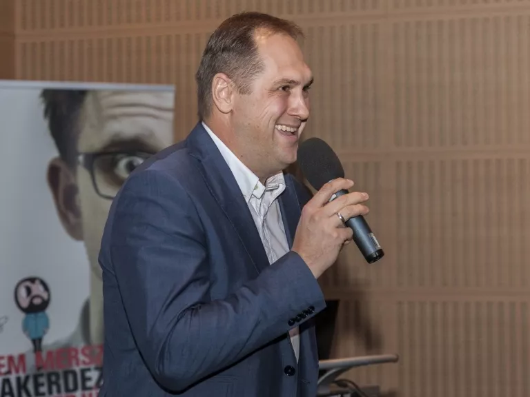 Ne megtartani akard, hanem maxold ki az élményt, amíg nálad dolgozik!