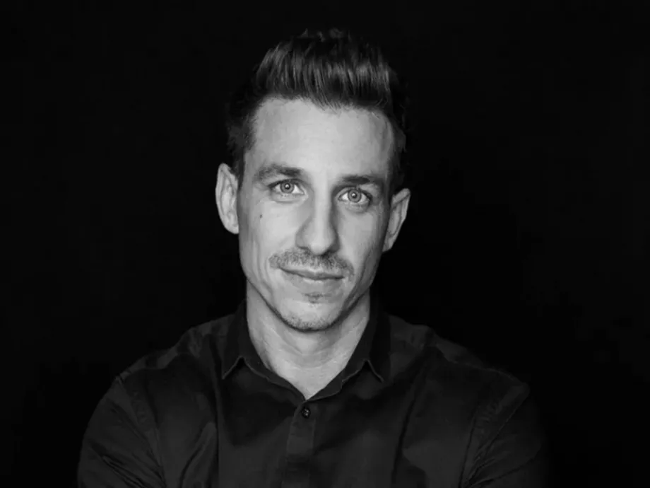 Marketingfronton váltott a One Magyarország