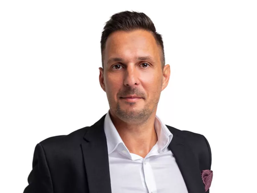 "A vezetők érezzék a vezetői motivációjukat és használják a HR által átadott eszköztárat" - HR Light Zemlényi Tamással
